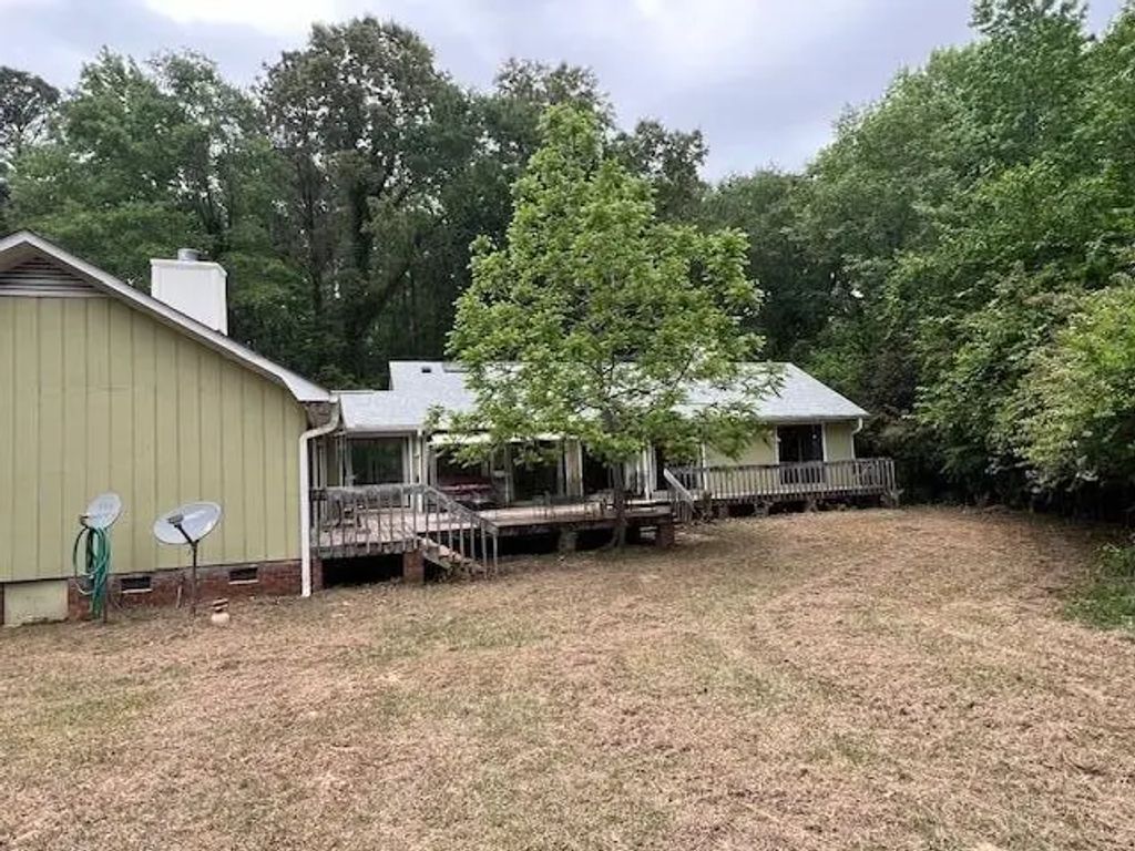263 Keegan Court, North