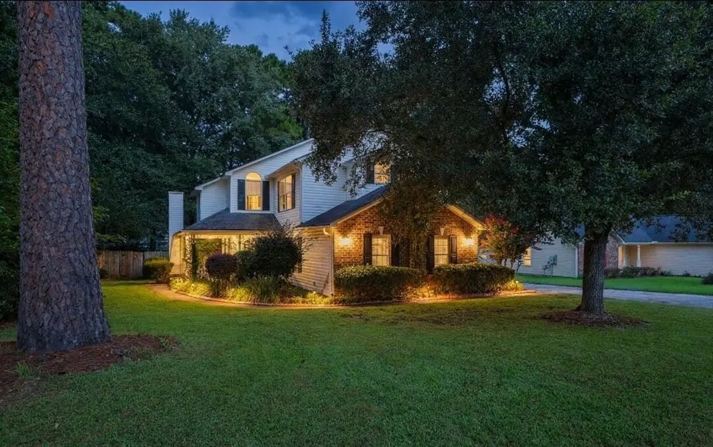 306 Black Oak Boulevard, Summerville