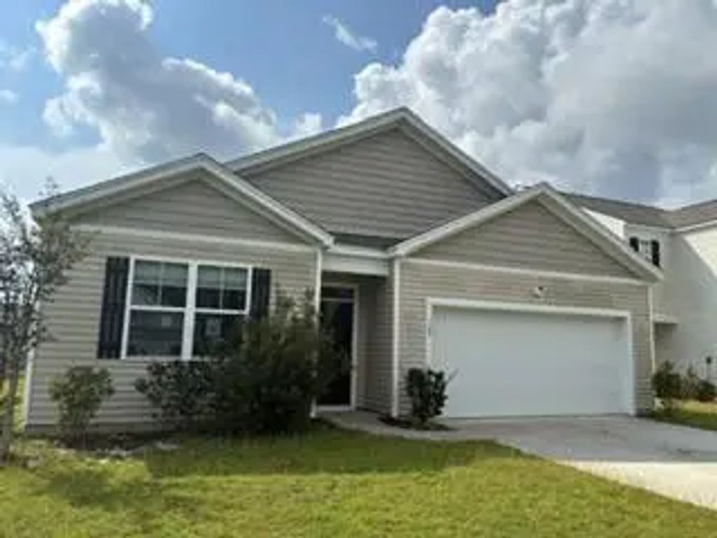 105 Woodvine Way, Summerville