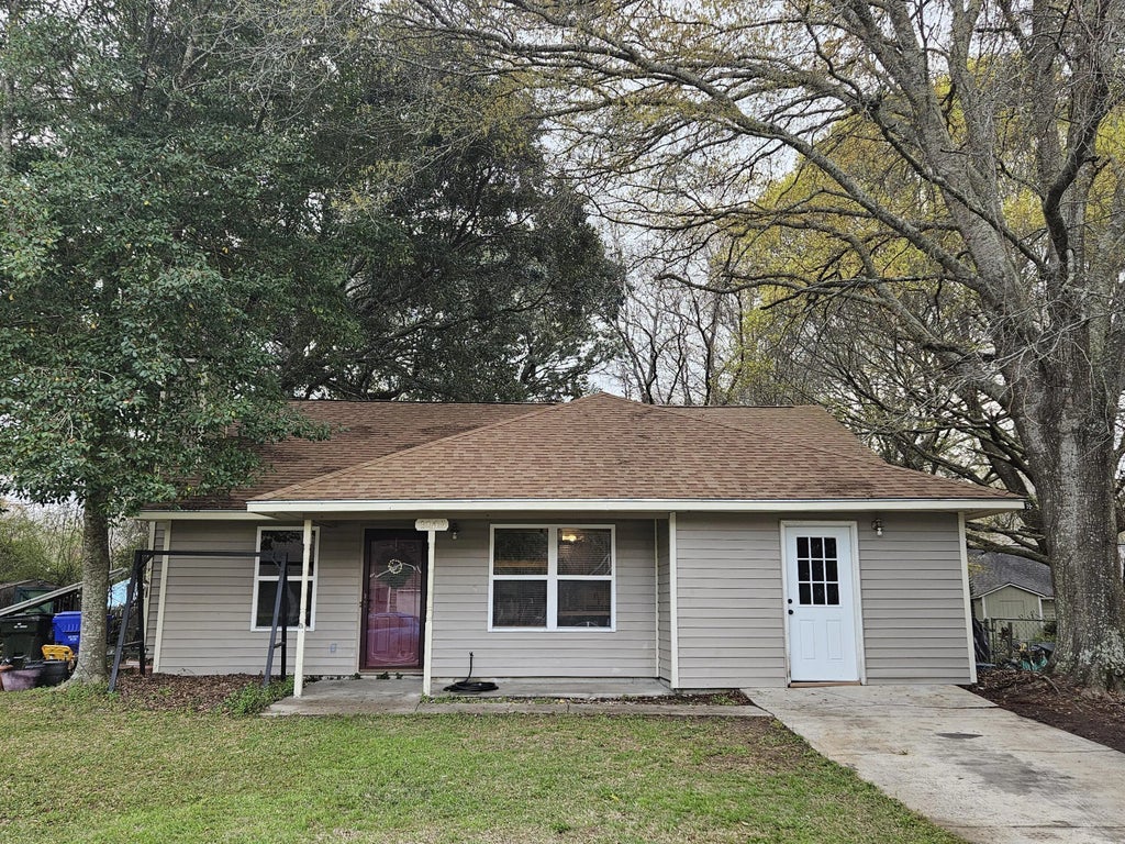 1165 Rivercrest Drive, Charleston