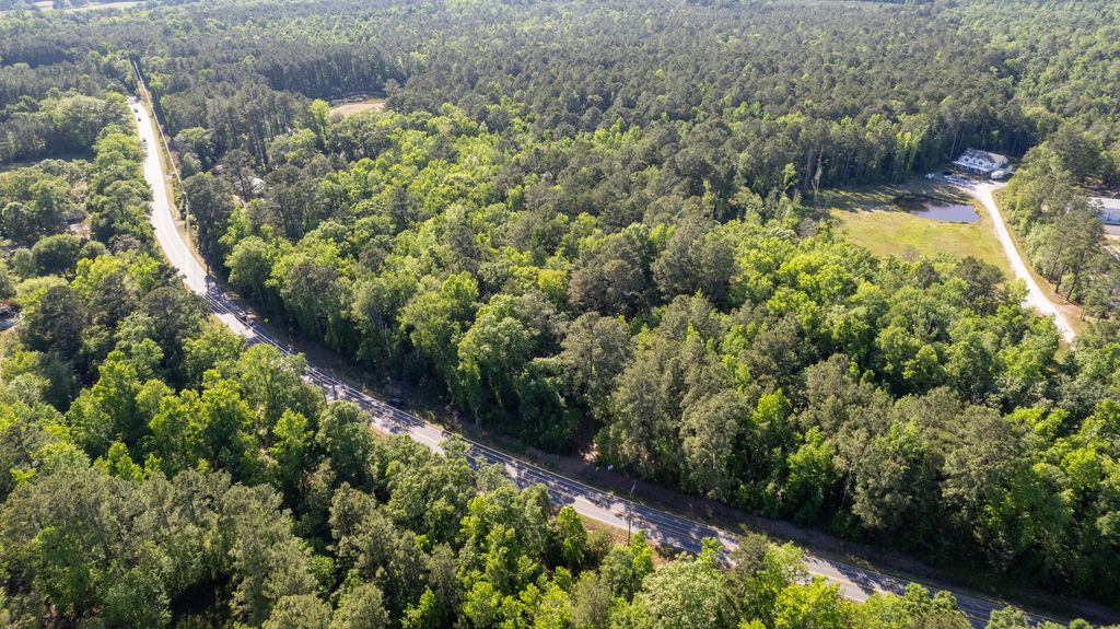 Delemar Highway, Ravenel