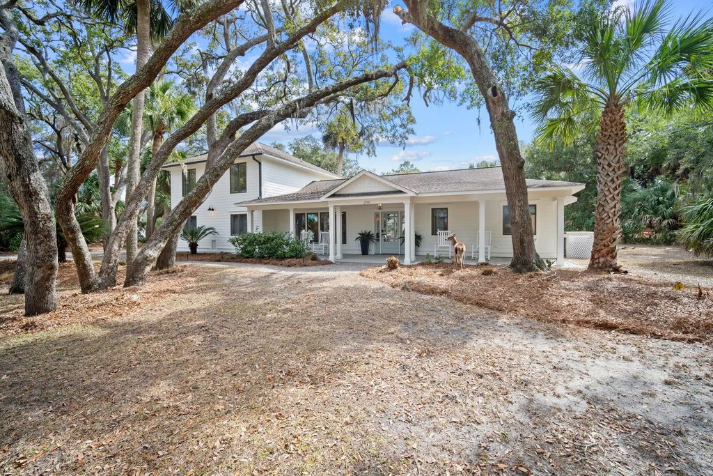 290 Tarpon Boulevard, Fripp Island