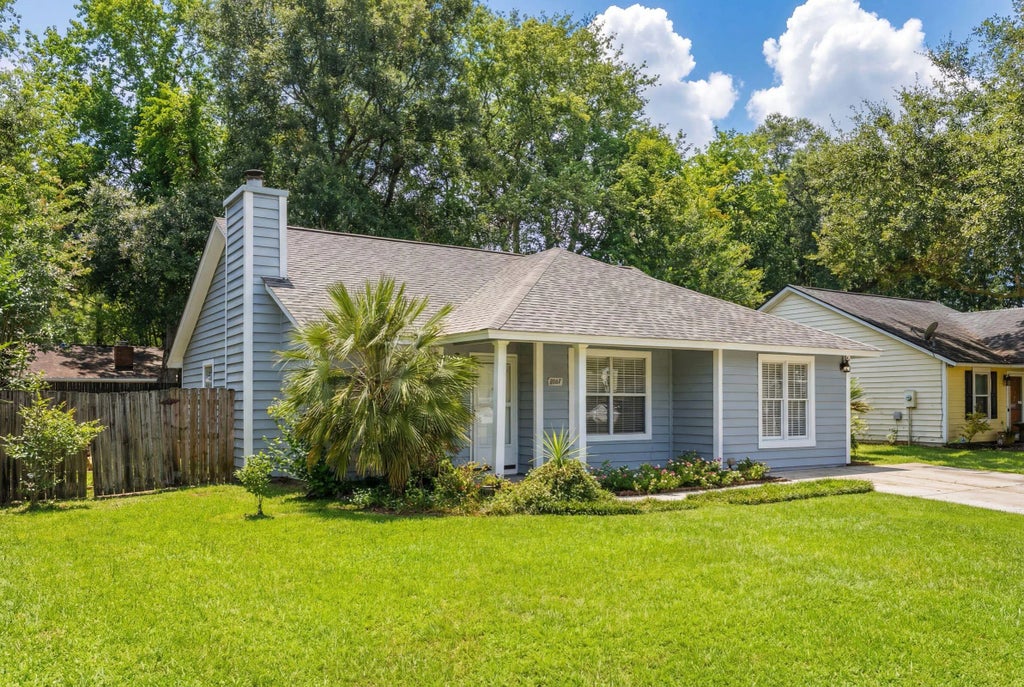 1307 Lake Mallard Boulevard, Mount Pleasant