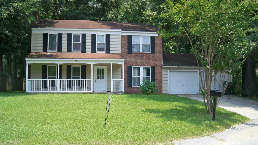 105 Miller Court, Summerville