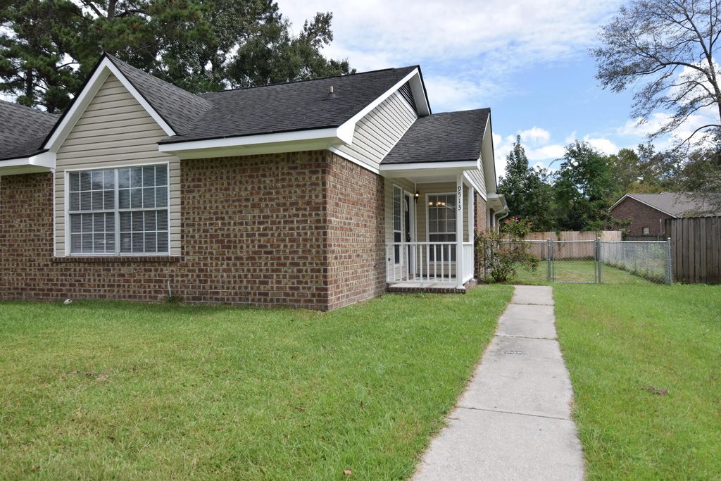 9513 Raven Drive, Ladson