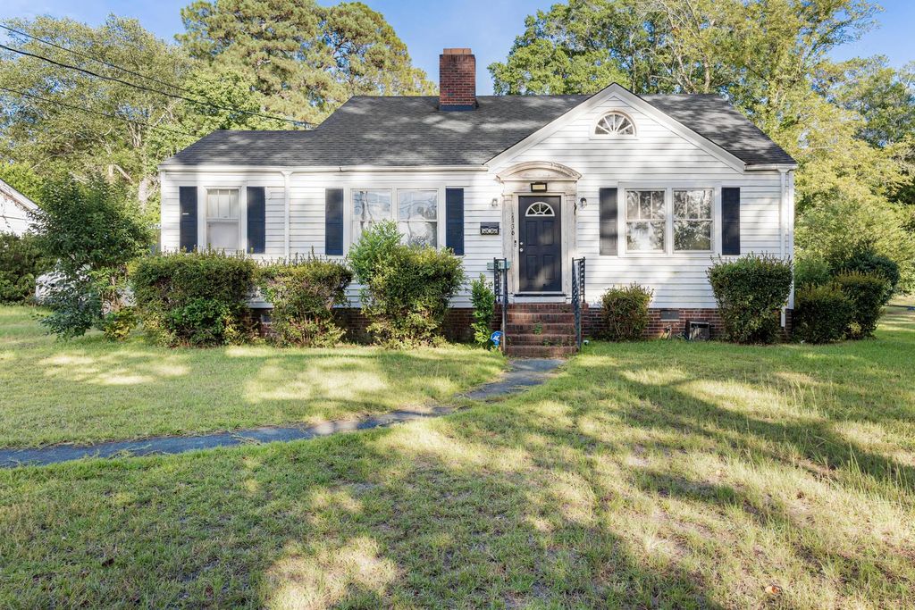1136 Saint Matthews Road, Orangeburg