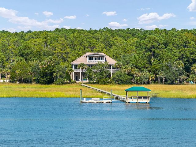 Photo of 4660 Cedar Island Court, Awendaw SC