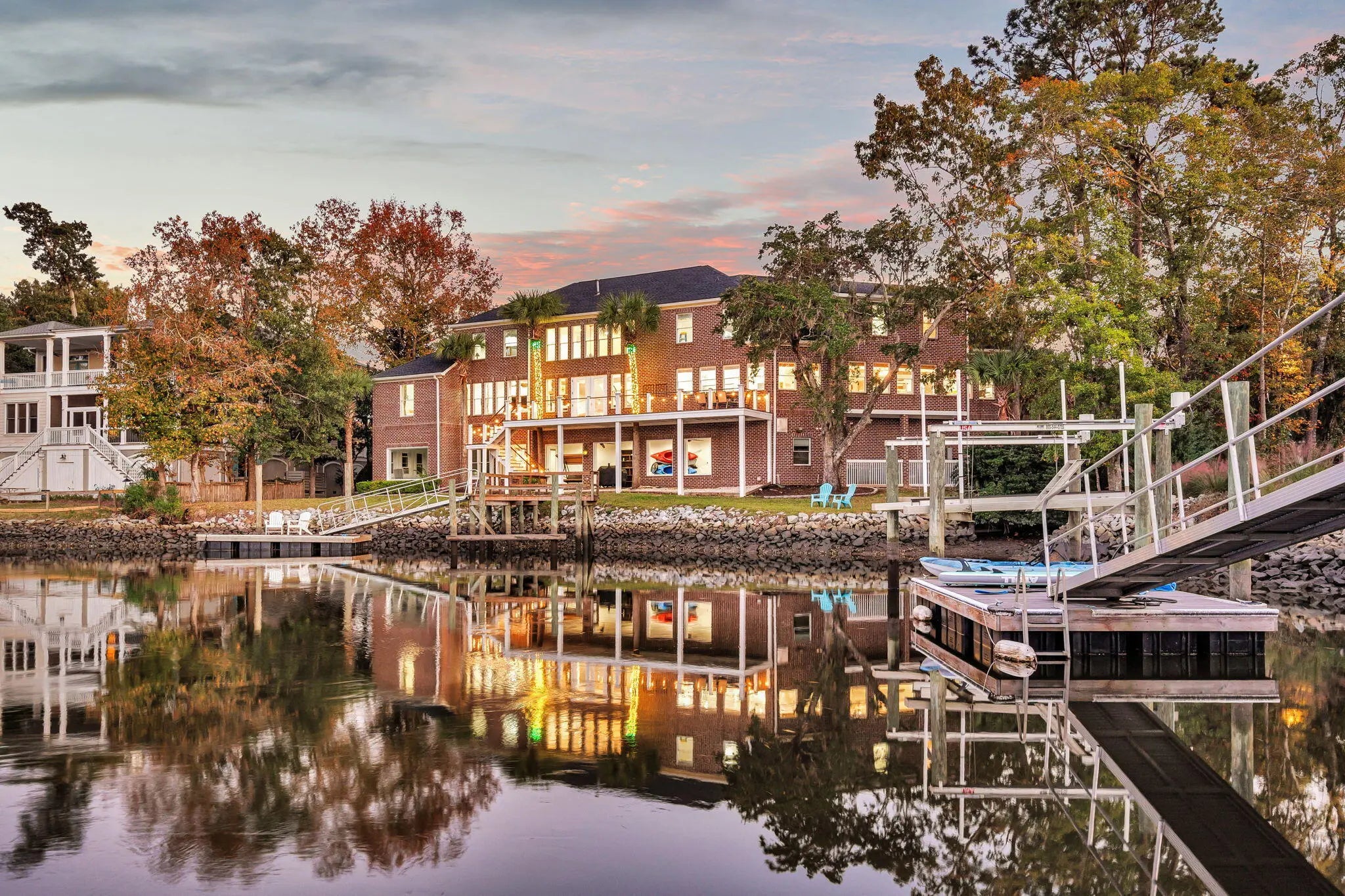 Photo of Listing #25030472