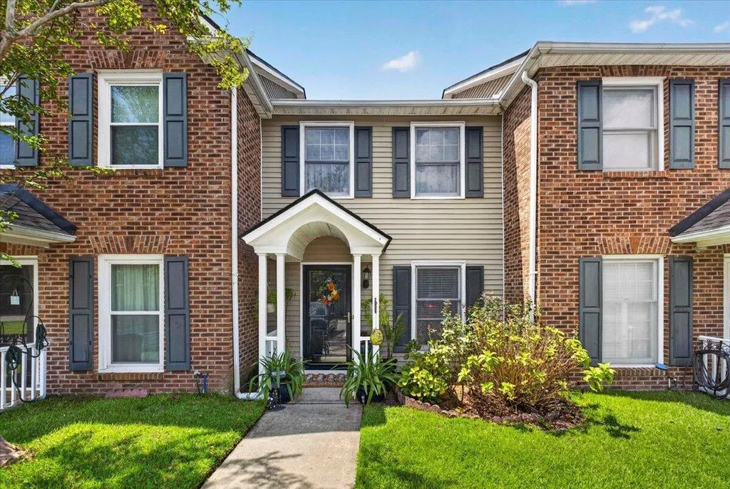 705 Reserve Way, Summerville