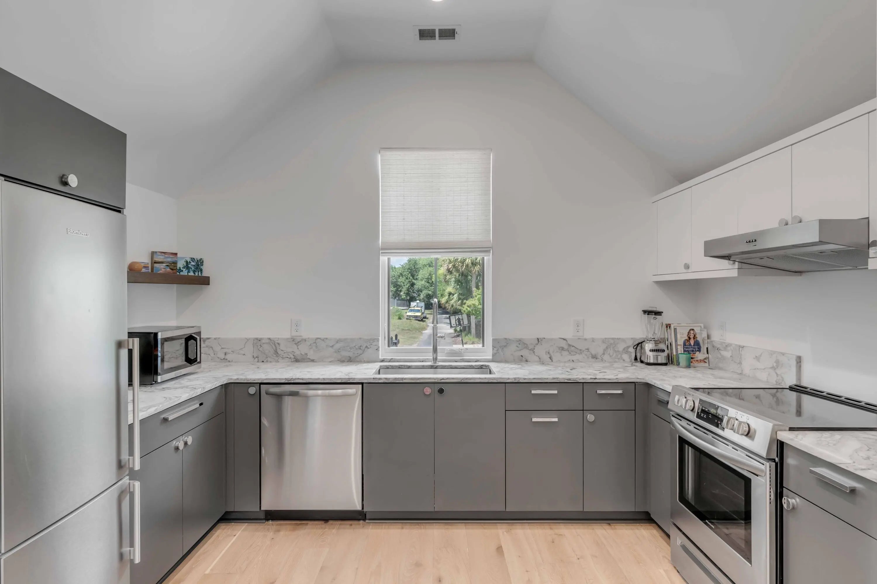 19 Mobile Street, Mount Pleasant, SC, 29464