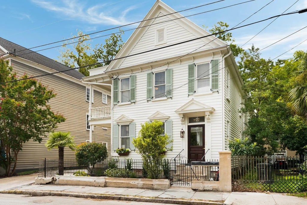 77 Pitt Street, Charleston