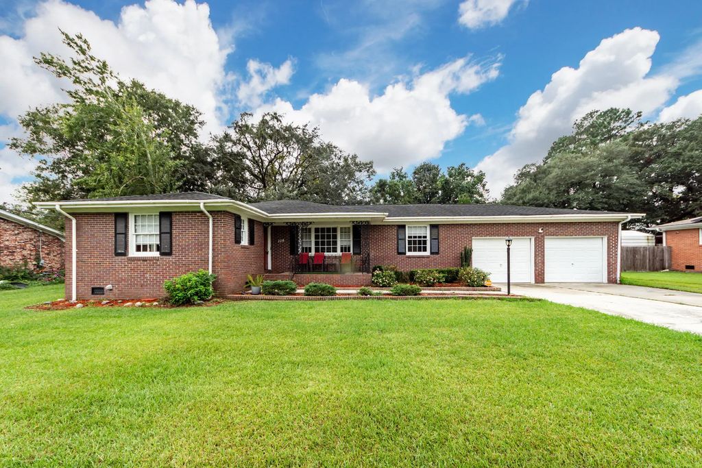 104 Hamlet Lane, Ladson