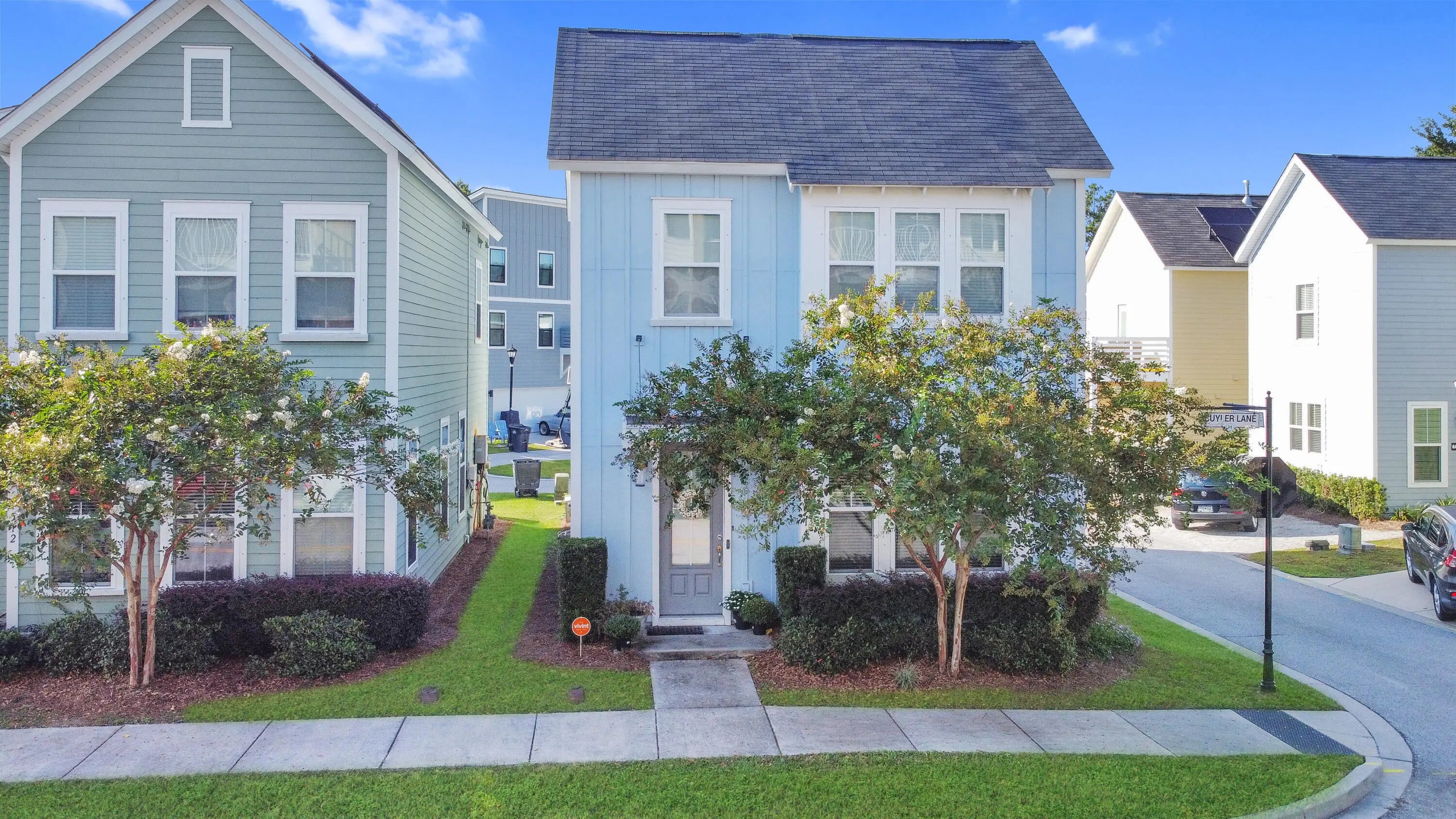 Photo of Listing #25025401