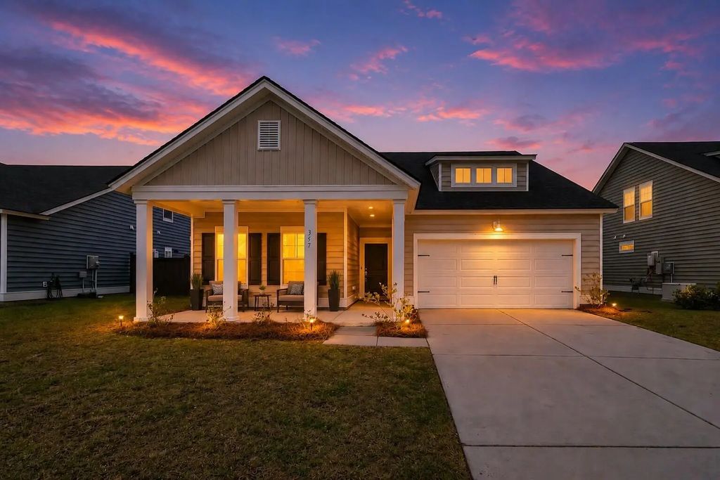 357 Garden Lily Lane, Summerville