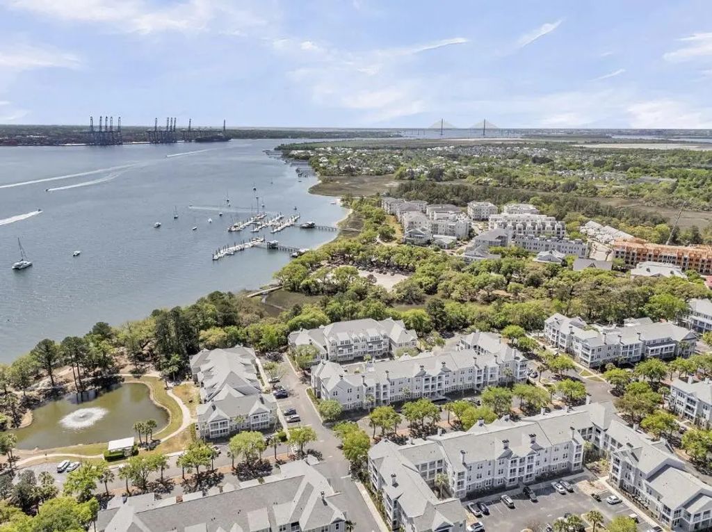 130 River Landing Drive 3304, Daniel Island