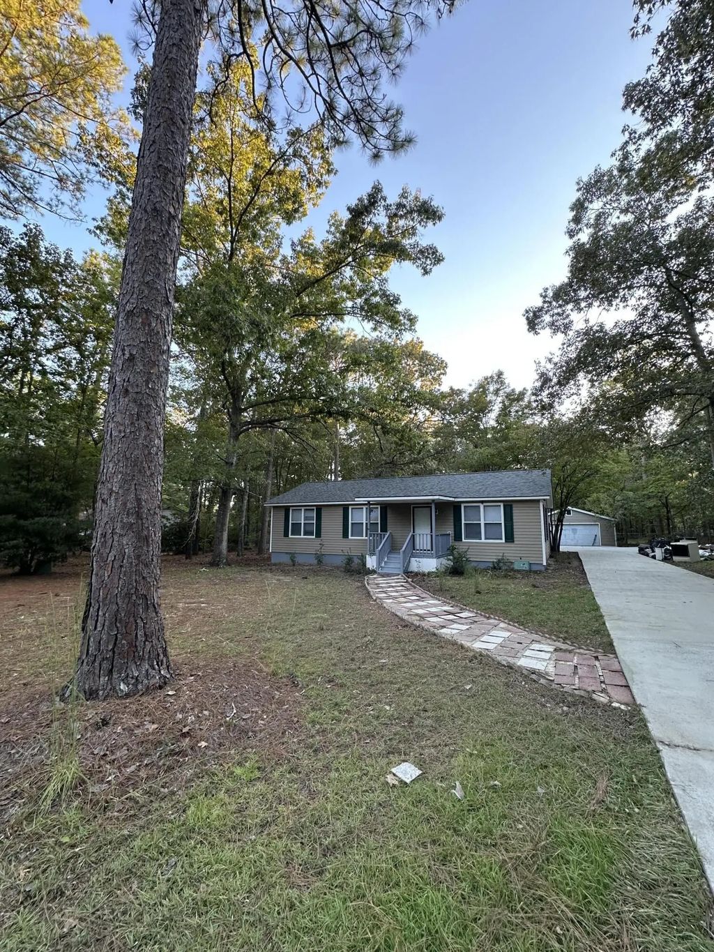 1303 Cleveland Street, Elloree