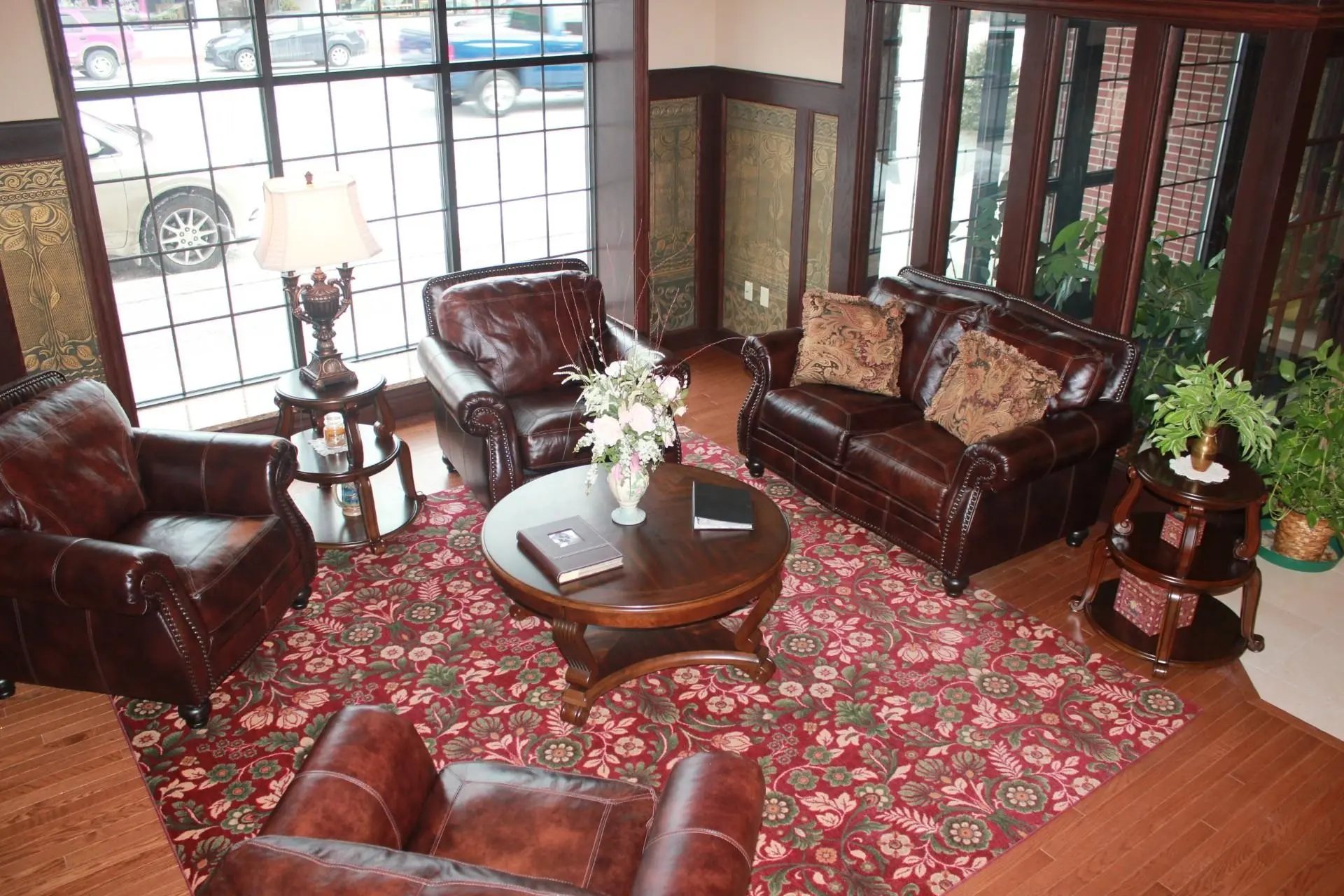 222 S Central Avenue, Marshfield