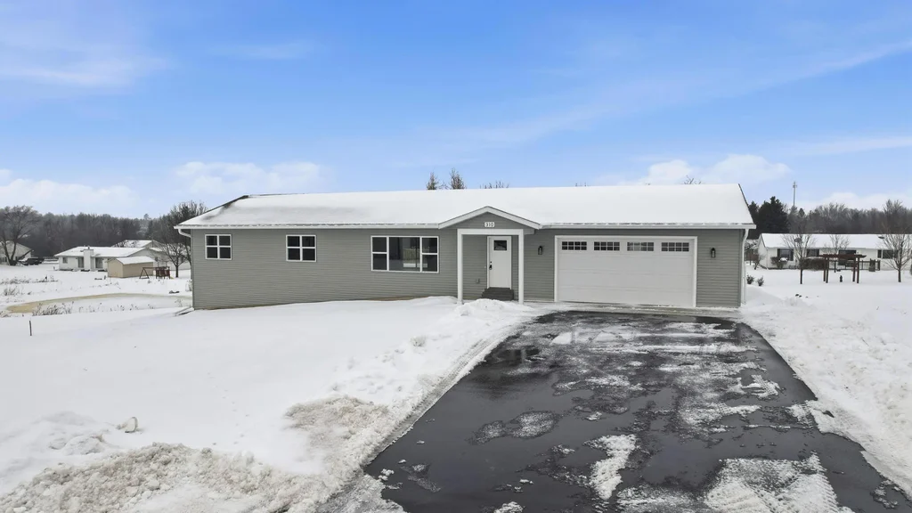 310 Royal Avenue, Edgar