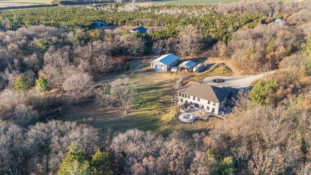 W11647 Akron Avenue, Plainfield