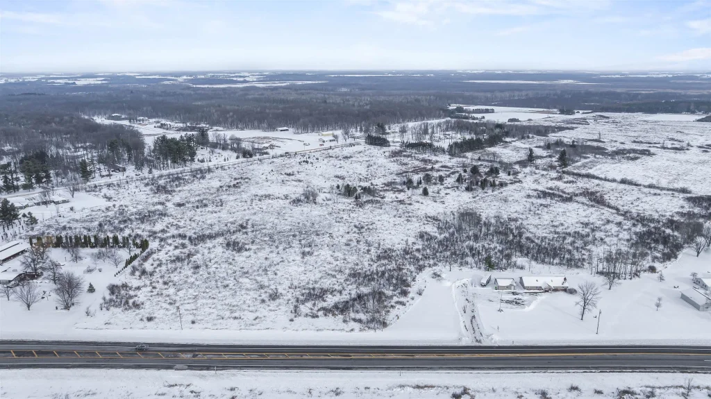 33.69 Mol 26th Road, Marshfield