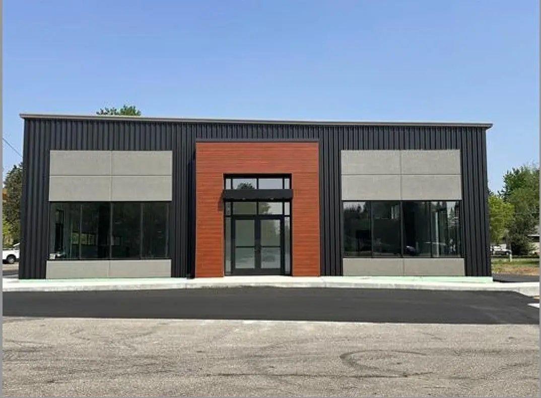 2450 Post Road, Plover