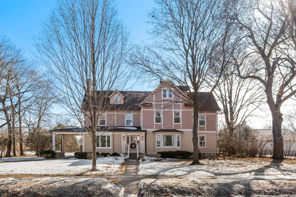 585 3rd Street South, Wisconsin Rapids