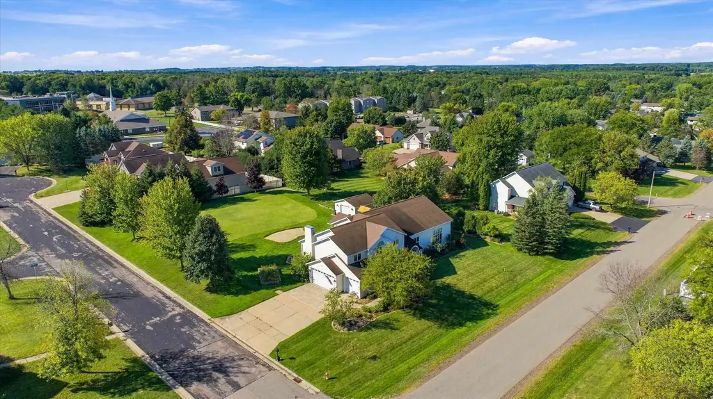 2112 W 3rd Street, Marshfield
