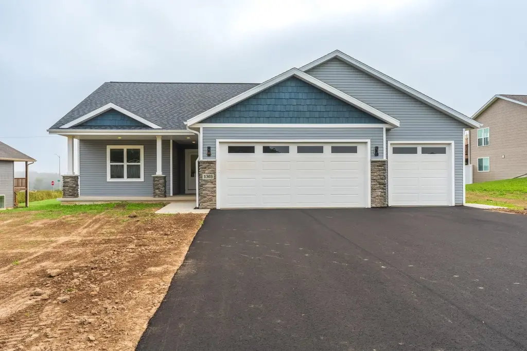 1303 Delmore Drive, Merrill