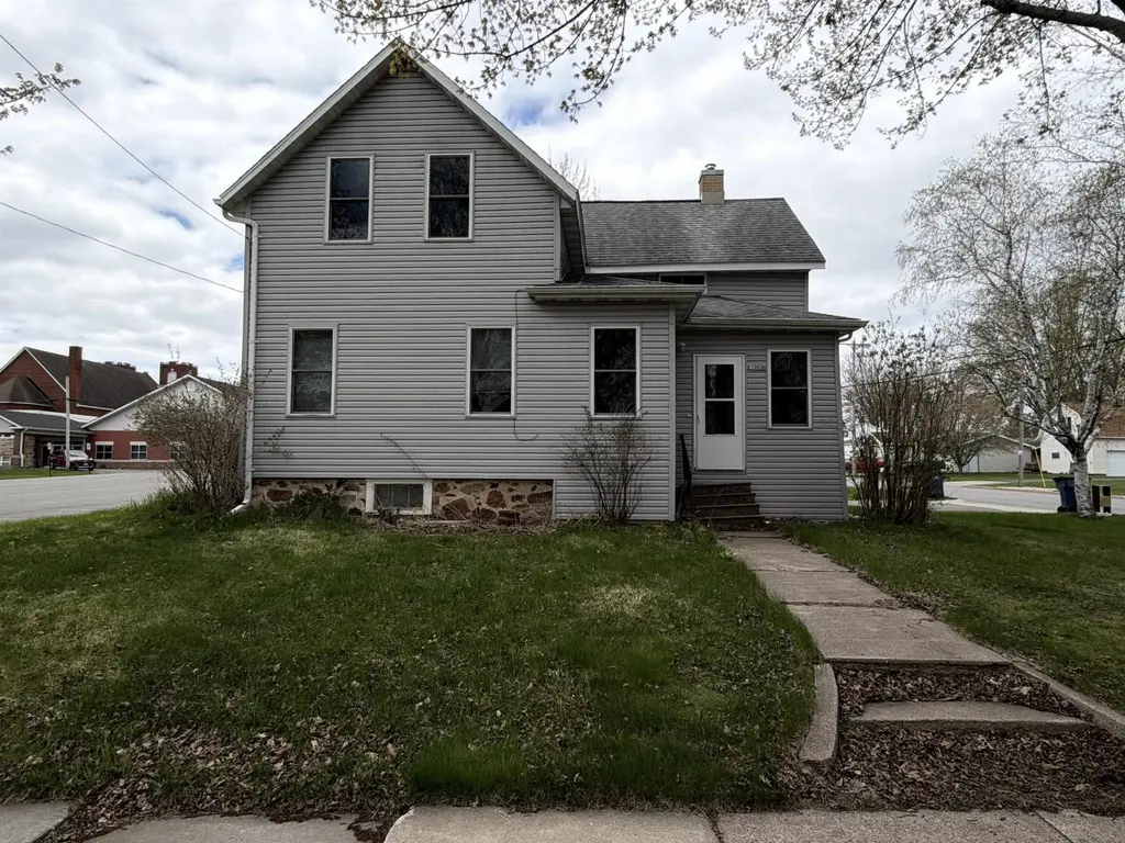 213530 Legion Street, Stratford
