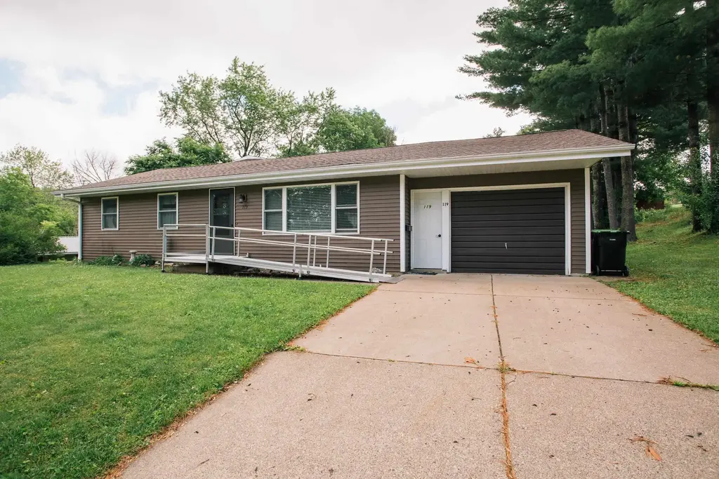 119 State Street, Neillsville