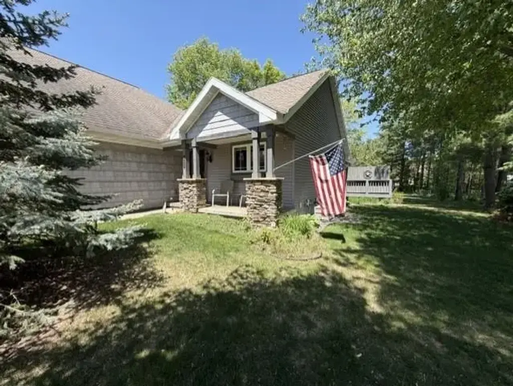 4290 Windsong Place, Plover