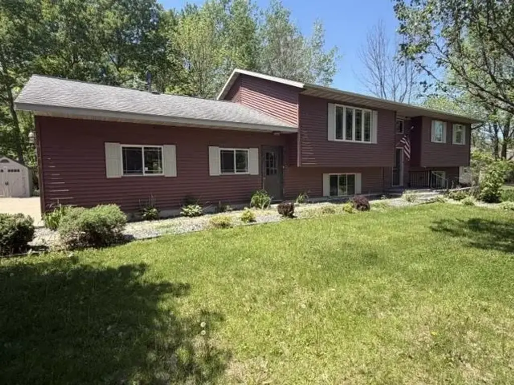 425 Owen Street, Mosinee