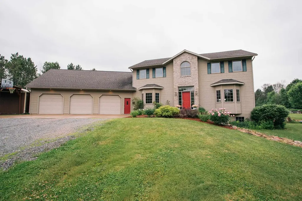W5798 Rolling Hills Drive, Neillsville
