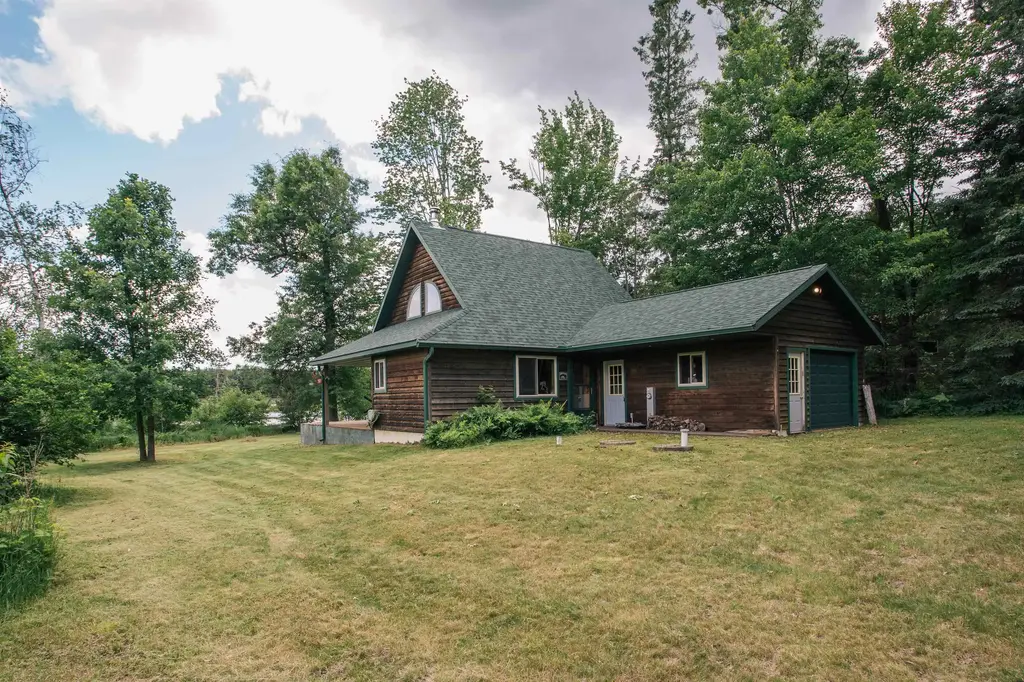 N4342 Snyder Lake Road, Neillsville