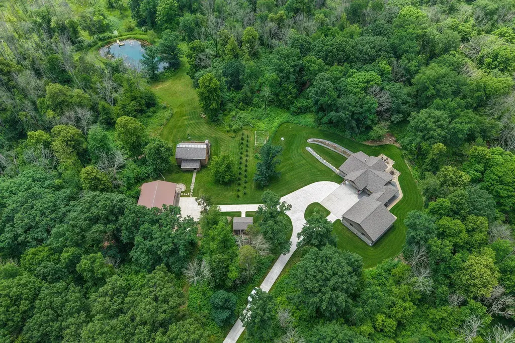 W7181 Duck Creek Avenue, Westfield
