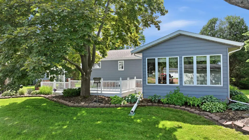 704 S Lasalle Street, Spencer