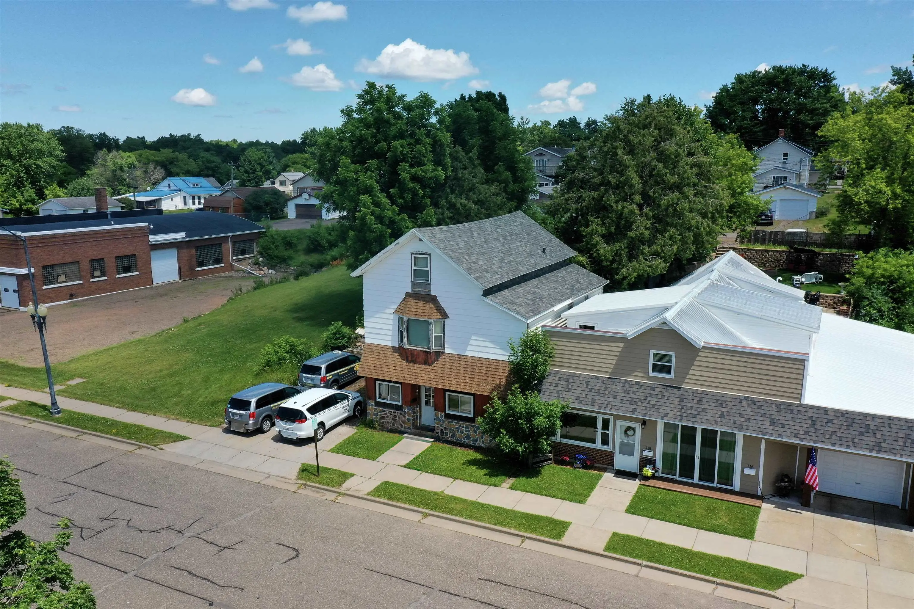 120 N Main Street, Medford