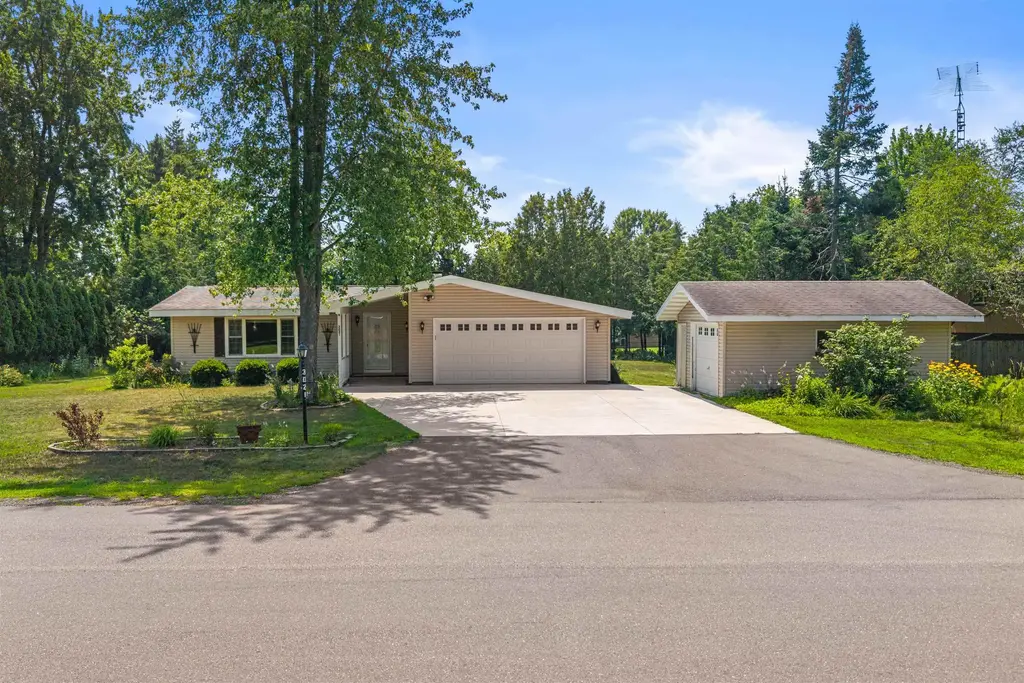 3021 Katherine Circle, Plover