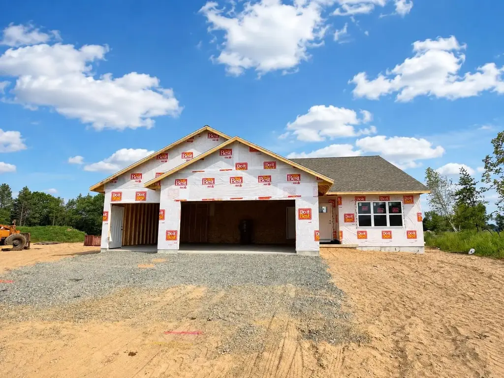 210 Cedar Haven Trail, Rothschild