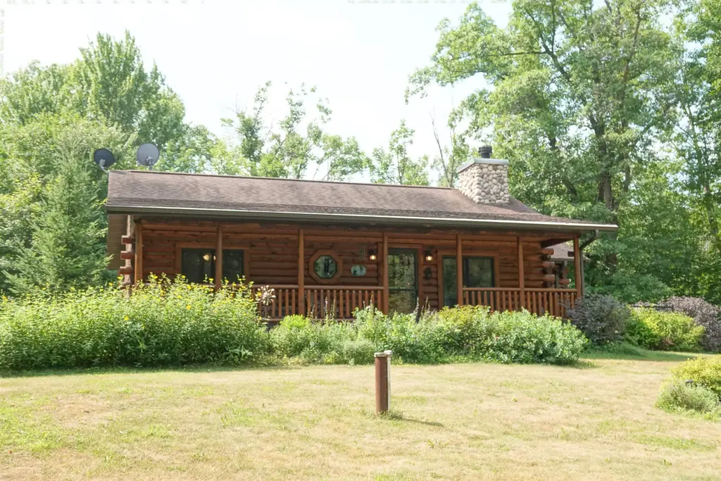 W2703 Rustic Road 1, Rib Lake