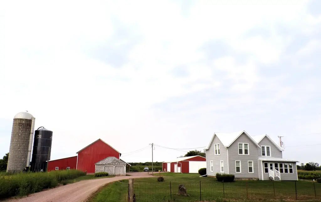 N5787 State Highway 73, Neillsville