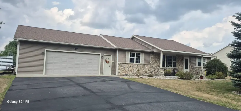 2184 Setter Drive, Kronenwetter
