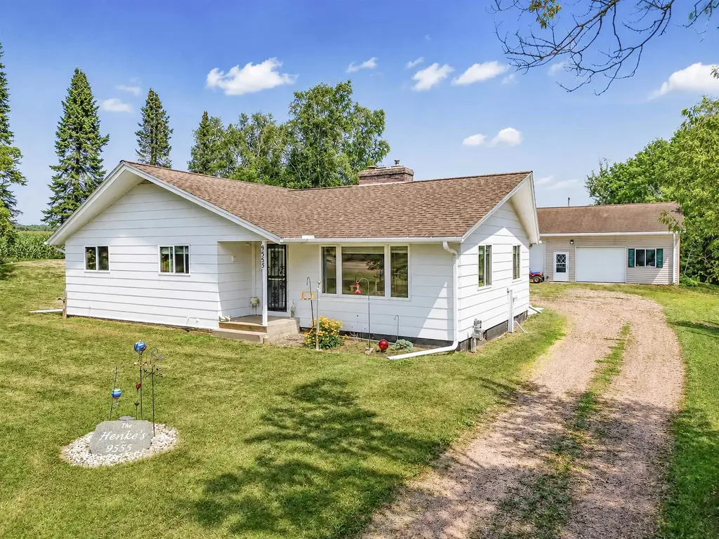 9555 County Road K, Merrill