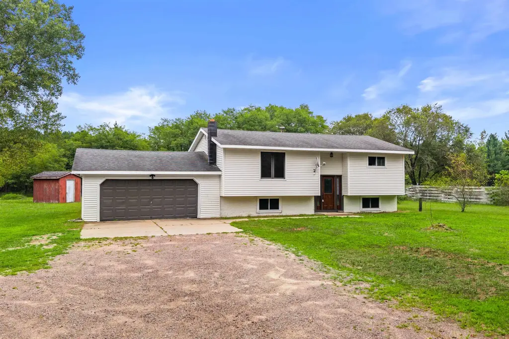 526 County Road Jj, Nekoosa
