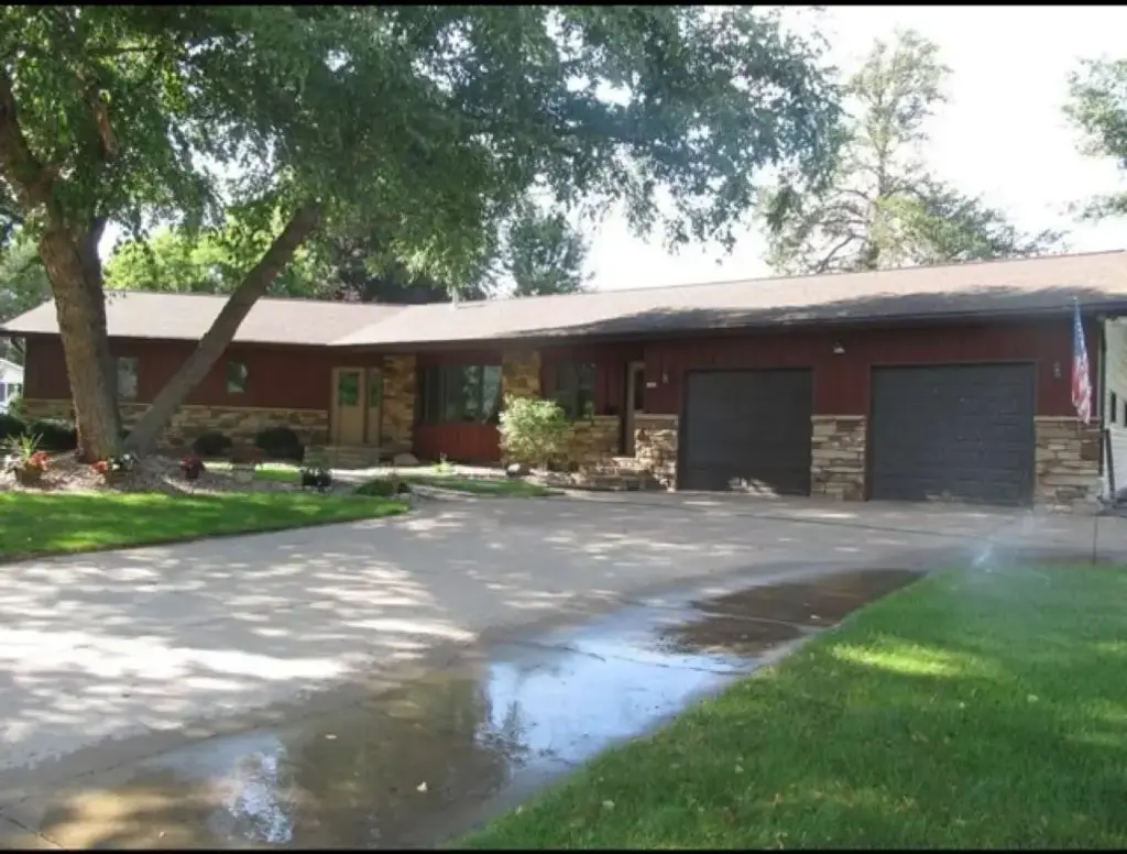 1125 Pinecrest Avenue, Mosinee