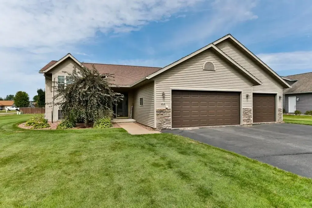 2510 Sunny Meadow Drive, Kronenwetter
