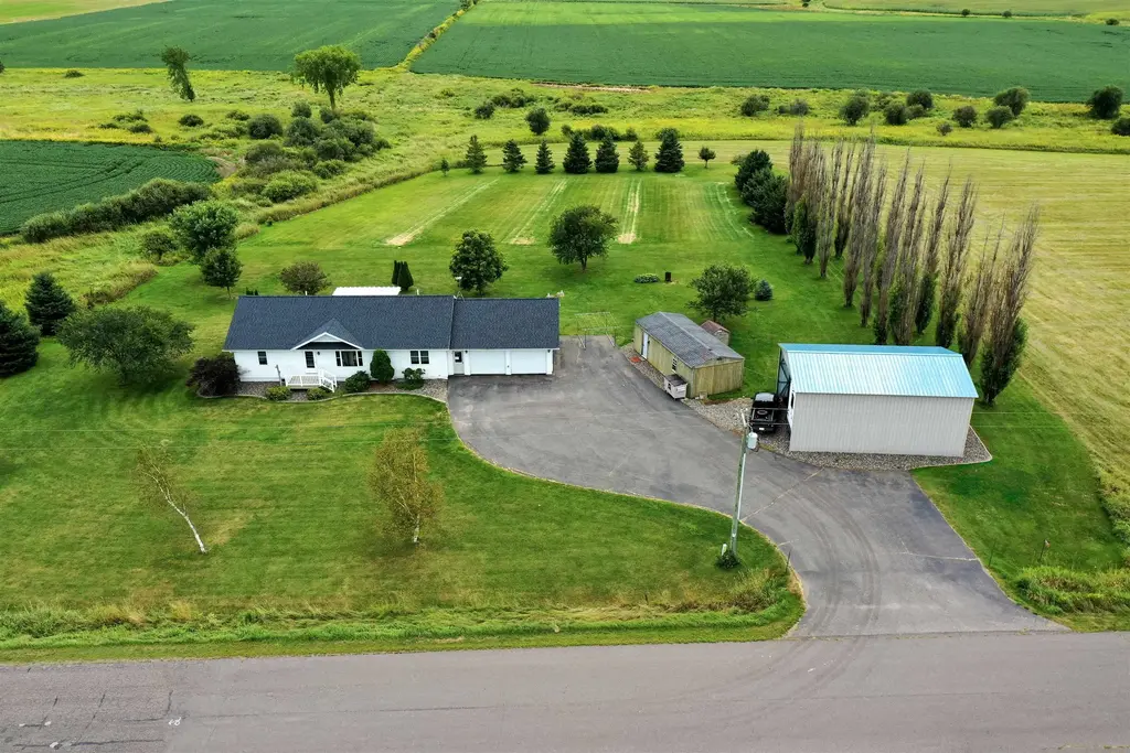 W5205 Dassow Avenue, Medford