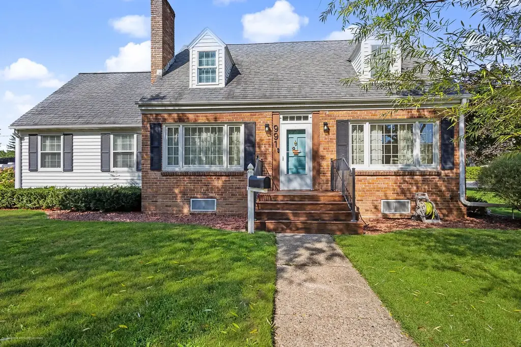 991 Wisconsin River Drive, Port Edwards