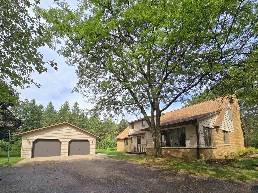 4470 Coolidge Avenue, Plover