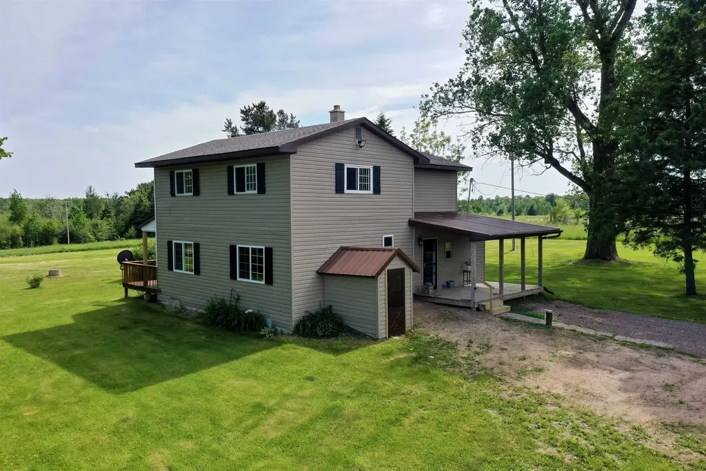 W6518 County Road M, Ogema